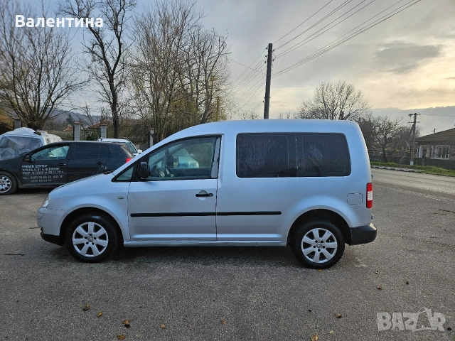 VW Caddy Life 1.9 TDi 2005,в отлично състояние. , снимка 3 - Автомобили и джипове - 52685733