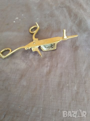 бароков гасител за свещи от месинг, снимка 3 - Други ценни предмети - 37416785