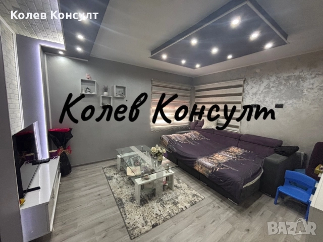 Продавам къща в гр. Хасково, Република, снимка 11 - Къщи - 51942354