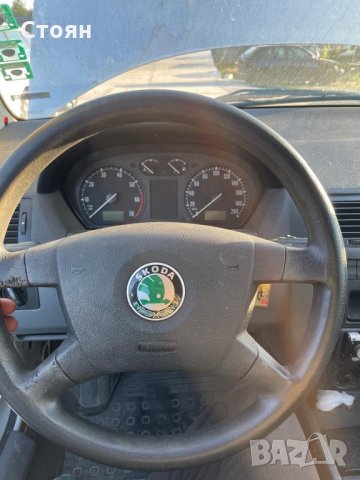 Шкода фабия 1.4мпи НА ЧАСТИ, снимка 5 - Автомобили и джипове - 33176480