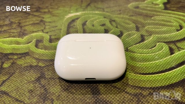 Apple AirPods Pro with Wireless Charging Case