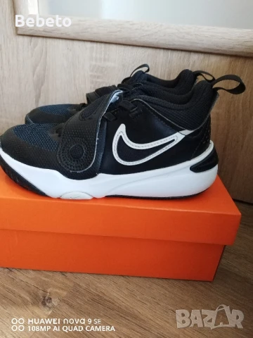 Маратонки Nike 29,5 номер, снимка 6 - Детски маратонки - 51226824