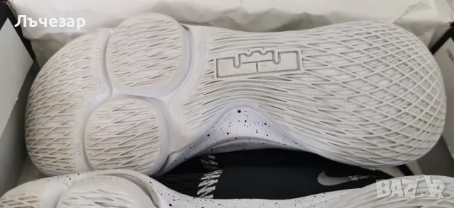 Nike LeBron Witness 5 42.5 CQ9380-001 Номер 42.5 Състояние: Носени бро, снимка 3 - Маратонки - 48234791