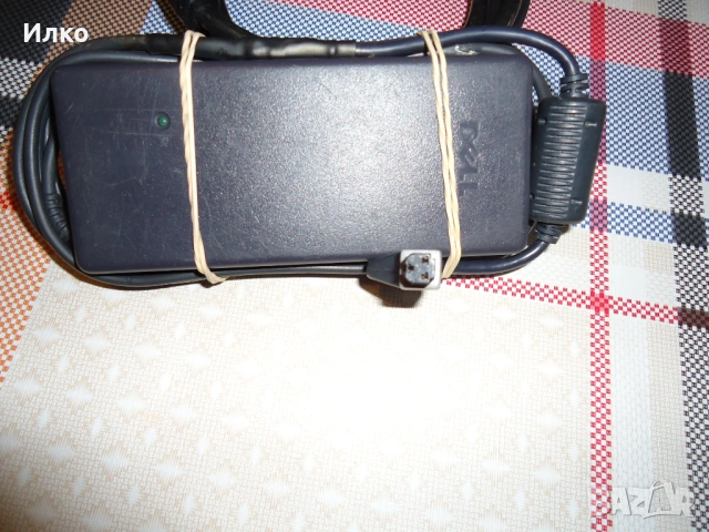 Зарядно за лаптоп Dell, снимка 5 - Части за лаптопи - 53204048