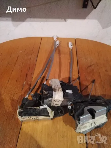 брава врата бмв Е46 318 143кс bmw e46 318i 143ks , снимка 2 - Части - 49229181