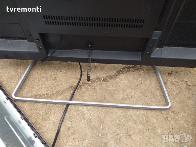 TV стойка STRONG 32'' model SRT32HZ4003N