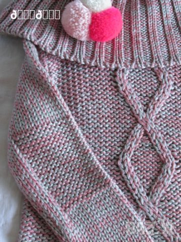 Детски пуловер DKNY с голяма яка розов, снимка 5 - Блузи с дълъг ръкав и пуловери - 27022700