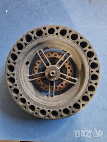 xiomi задна джанта с гума, снимка 2 - Други спортове - 53259360