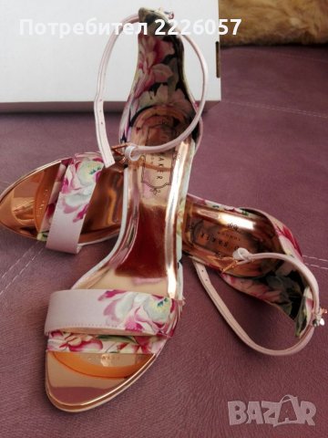 Токчета Ted Baker. 36 номер. Стилни обувки на ток. Нови с цветя, снимка 2 - Дамски обувки на ток - 37635379