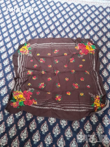 Стара кърпа за глава #30