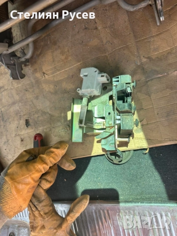 брава за багажника за VW Sharan 2.8i 204кс VR6 2002г - цена 15 лв или 7,67 евро   брава за 5тата баг, снимка 2 - Части - 52027767