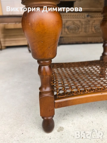 Антикварна чаена маса , снимка 5 - Маси - 53599277