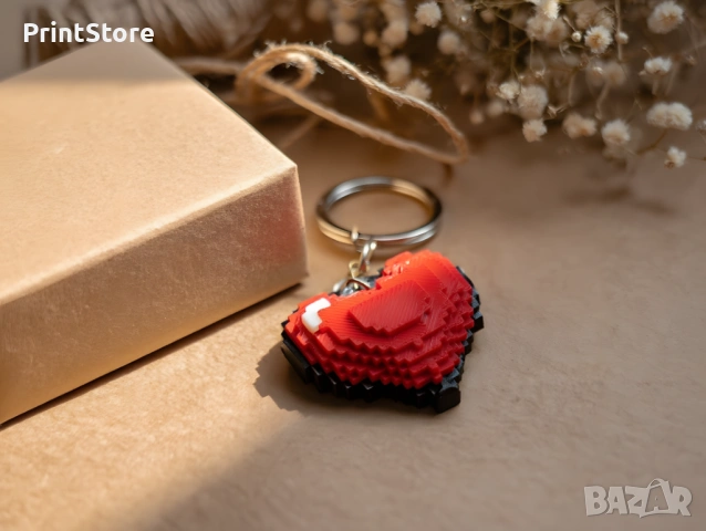 Minecraft брелок – сърце | геймърски аксесоар / подарък