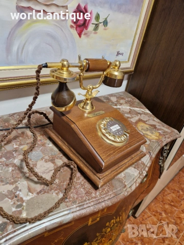 Прекрасен антикварен френски дървен телефон Lyon, снимка 4 - Антикварни и старинни предмети - 53139638