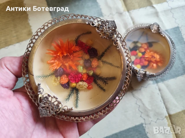 Стари пепелници ретро винтидж красоти , снимка 2 - Антикварни и старинни предмети - 50677385