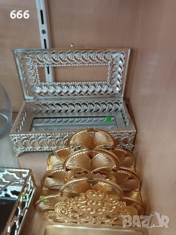 салфетници , табли , кутии, снимка 6 - Аксесоари за кухня - 43458416