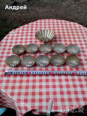 Стари форми за сладки,мъфини #8, снимка 4 - Други ценни предмети - 29034015