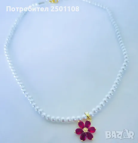 Перлено колие с кристално цвете, снимка 4 - Колиета, медальони, синджири - 49743947