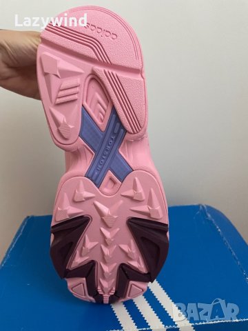 Оригинални маратонки Adidas Falcon, снимка 10 - Маратонки - 39808869