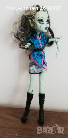 Кукла MOSTAR HIGH , снимка 1 - Кукли - 33686730
