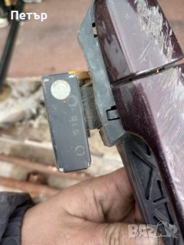 Задна лява въшна дръжка за отваряне тойота Авенсис Т25 , снимка 3 - Части - 40378652