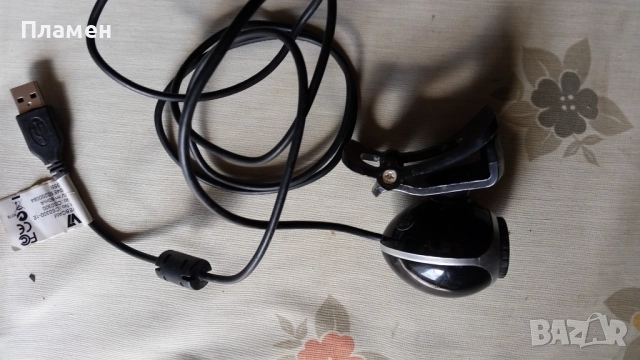 Уеб камера V7 CS0300-1E Webcam, снимка 3 - Камери - 32031785