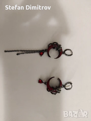 Обеци Червена Луна с малки червени кристали