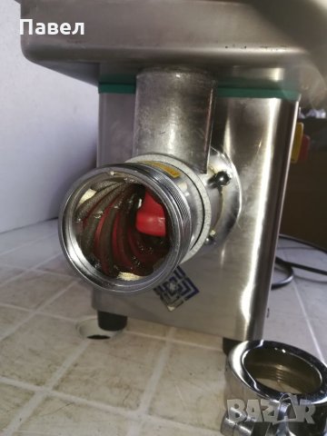  Професионална месомелачка 32, снимка 12 - Обзавеждане на кухня - 26993125