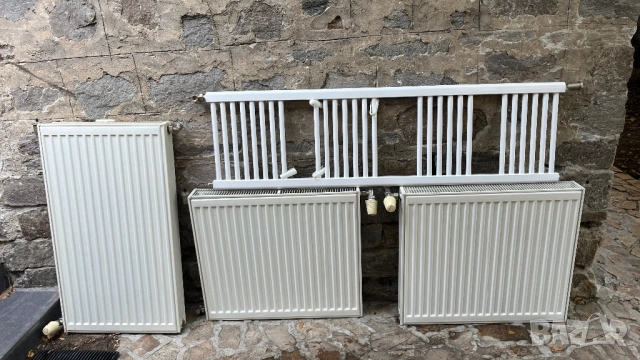 Панелни радиатори и лира - КАТО НОВИ!