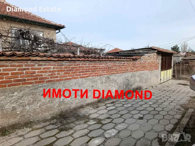 Двуетажна къща в село Върбица общ. Димитровград, снимка 3 - Къщи - 49859239