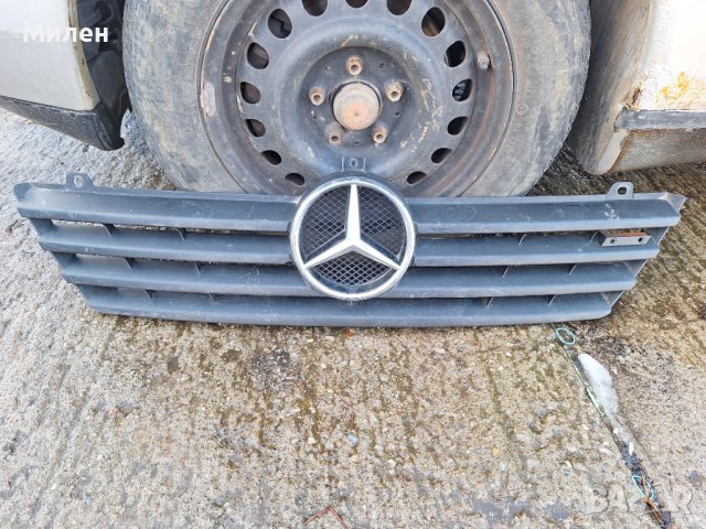 Декоративна Решетка Пред Радиатора За Мерцедес Спринтер 2000-2005 Година Mercedes Sprinter 