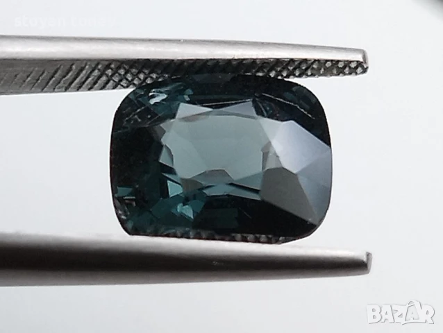 Шпинел в екзотичен цвят - 2.55кт.! Сертифициран! Нов!, снимка 10 - Пръстени - 47089031