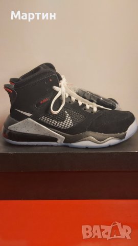 Nike Air Jordan Mars 270 'Metallic' - Номер 41, снимка 1 - Спортни обувки - 43990512