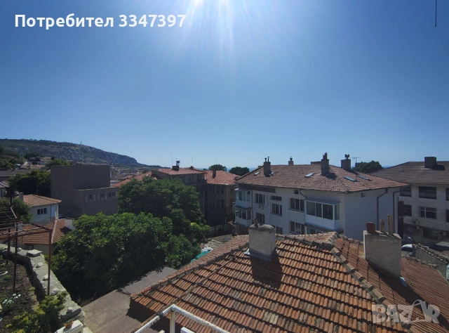 Продавам 1/2 реална част от къща в централната част на гр. Балчик., снимка 8 - Къщи - 52504680