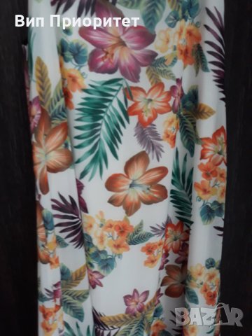 Прекрасна ефирна рокля с цветен пъстър принт, с пандела на едното рамо, свободно падаща, елегантна, снимка 10 - Рокли - 37416868