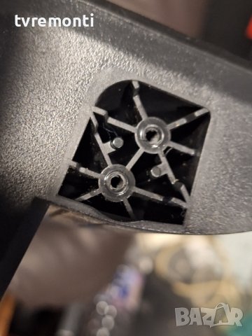 крачета за телевизор Crown модел 32J110AWS, снимка 3 - Части и Платки - 43909399