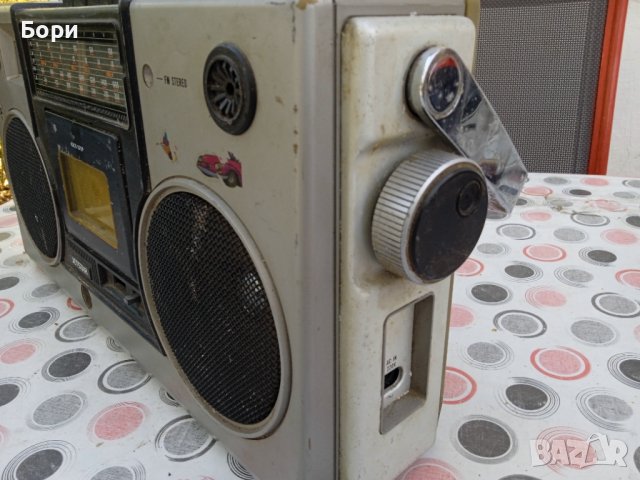 JETSTAR 872-601 /1978г Радиокасетофон, снимка 5 - Радиокасетофони, транзистори - 38807518