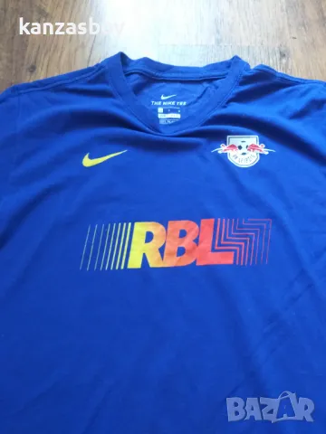 nike red bull laipzig - страхотна мъжка тениска L, снимка 3 - Тениски - 47368014