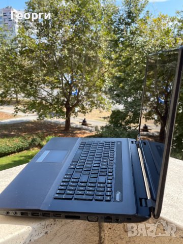 Лаптоп ASUS 17 инча, снимка 6 - Лаптопи за работа - 37920517