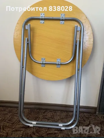 Кръгла сгъваема маса, снимка 5 - Маси - 49441331