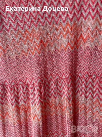 Оранжева рокля с подплата, снимка 4 - Рокли - 40466856