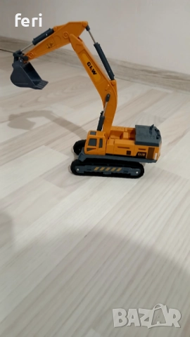 Разчиствам играчки,коече не се използват.Всичките са запазени, снимка 7 - Коли, камиони, мотори, писти - 52790264