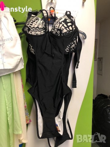 Цял бански в бяло и черно, снимка 3 - Бански костюми - 32940956