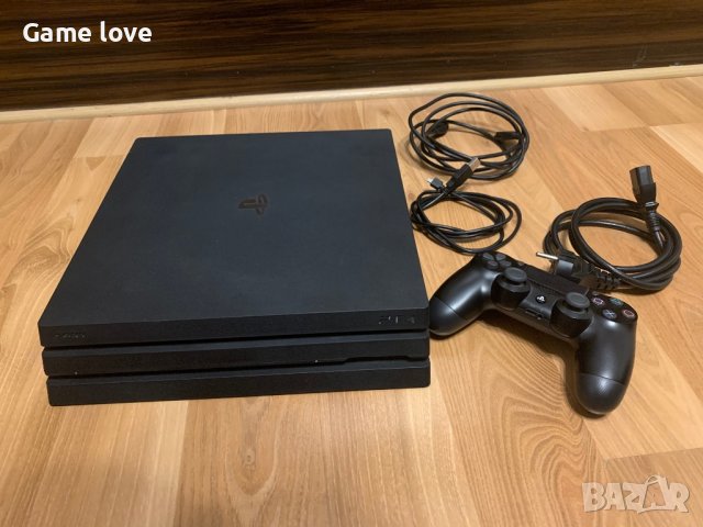 PlayStation 4 pro + 32 игри GTA 5 Fortnite PS4 pro