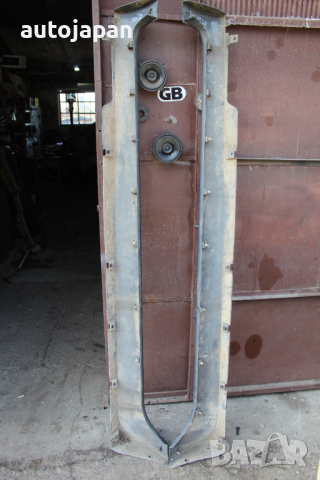 Ляв и десен праг Нисан примера п12 2.0 140кс комби 02г Nissan primera p12 2.0 140hp 2002, снимка 2 - Части - 44890366