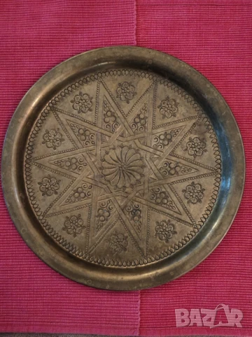 Стар месингов поднос. , снимка 2 - Антикварни и старинни предмети - 50518700