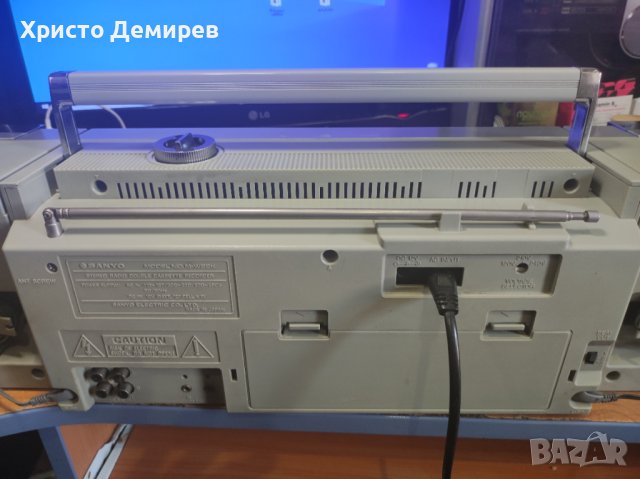 Sanyo M-W22K, снимка 2 - Радиокасетофони, транзистори - 43684656