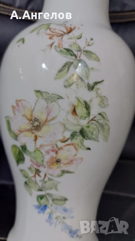 Порцеланова ваза , снимка 2 - Вази - 51320550