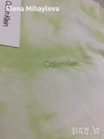 Тениска Calvin Klein , снимка 3 - Тениски - 44885246