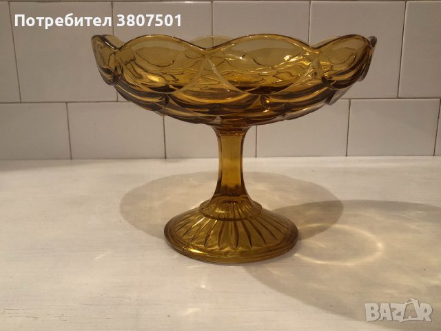 Красива фруктиера